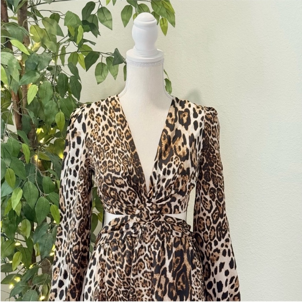 NWT Leopard Print Maxi Dress Size M - Picture 3 of 9